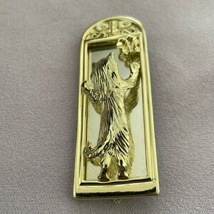 Vintage AJC Pin Brooch Cat Looking in Mirror Gold Tone Butterfly 2.5" x 1"